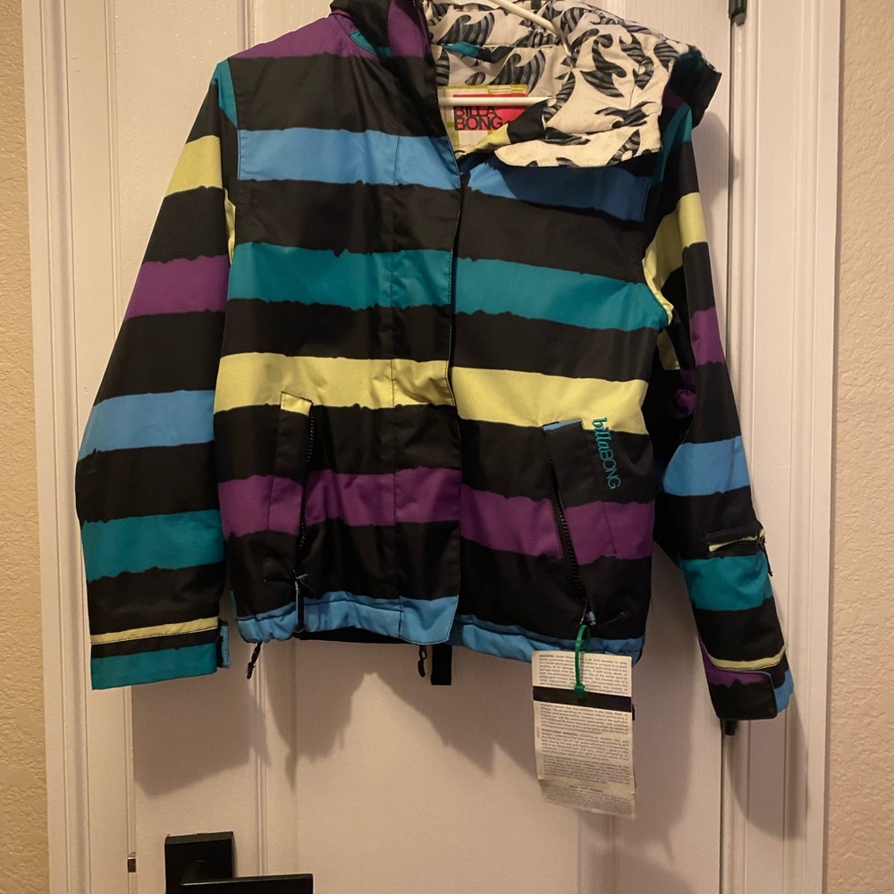 Billabong girls large ski coat.